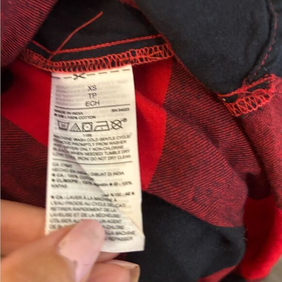 Old Navy Red and Black Plaid flannel Button-Up Shirt Sz XS - Picture 4 of 4